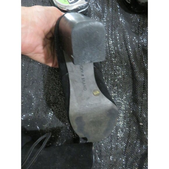 Lucky Brand Wyshing Black Suede Leather Chunky Heeled Boots Booties size 7 - Picture 9 of 11